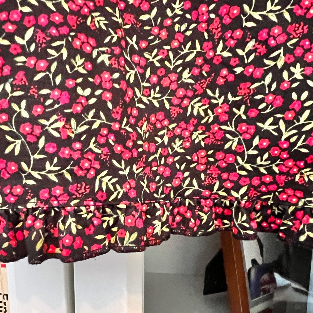 Floral Ruffled Skirt - Picture 3 of 5